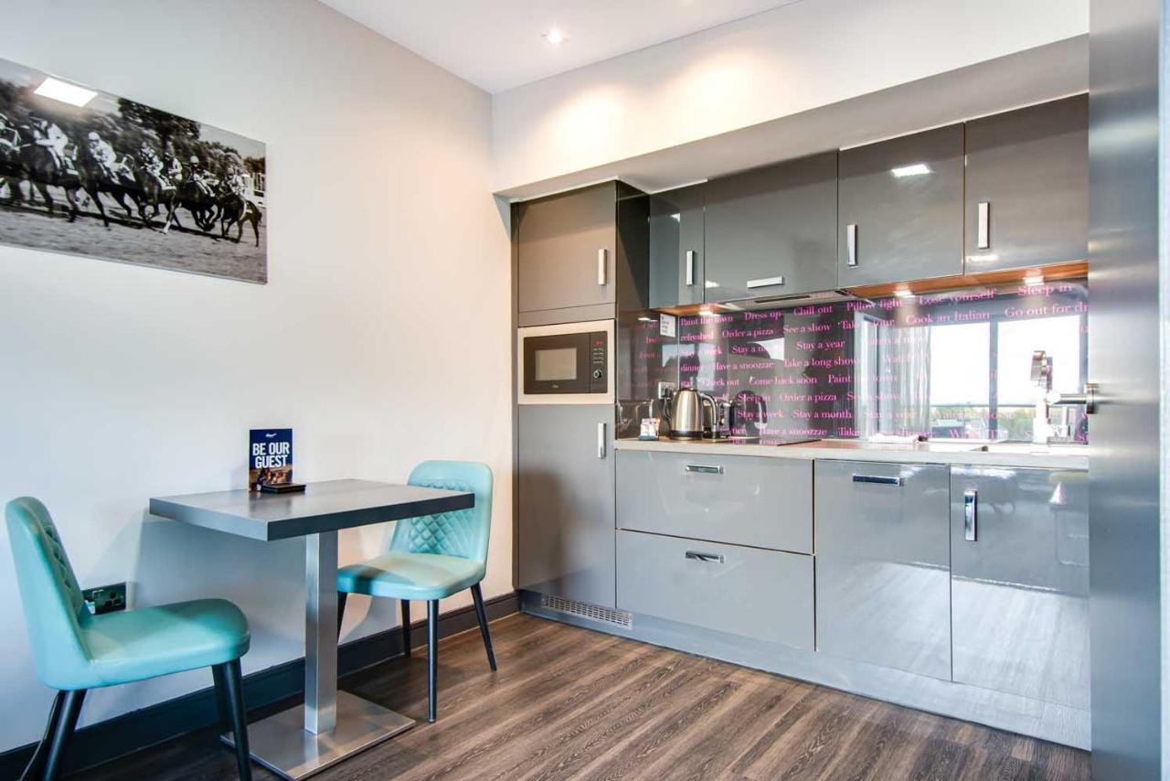 Penthouse Suite