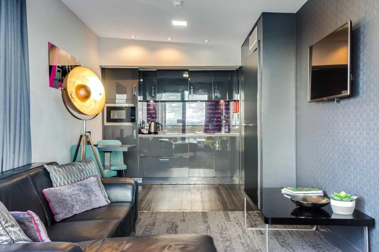 Penthouse Suite