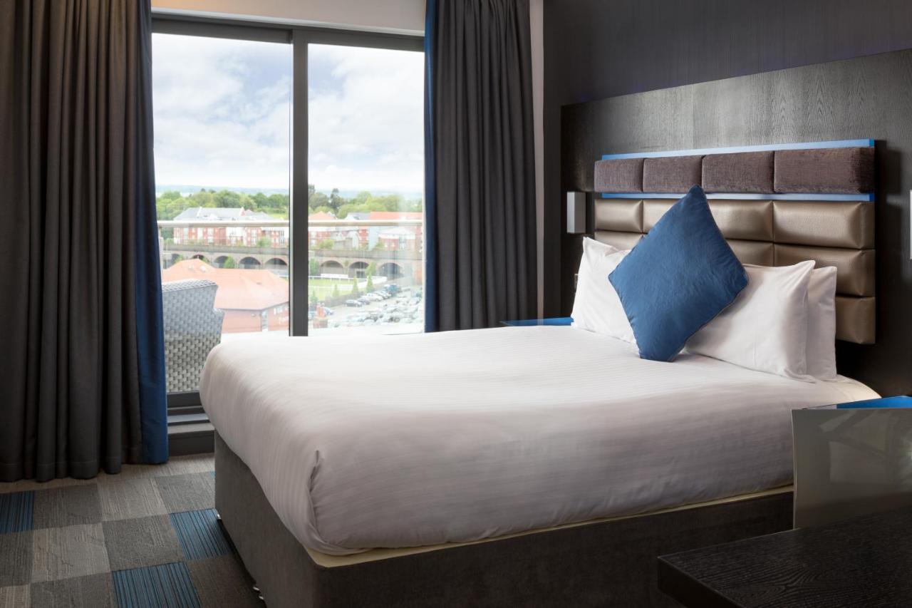 Penthouse Suite